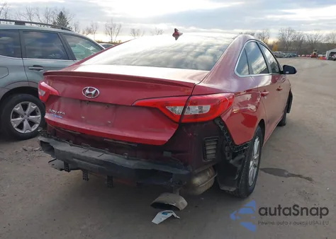 2017 Hyundai Sonata Se z USA, uszkodzony, nr VIN 5NPE24AFXHH563839